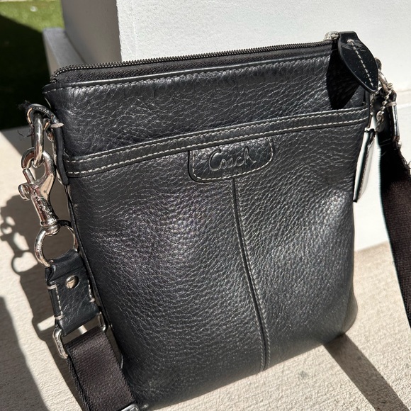 Coach Black Leather Women’s crossbody bag - Picture 7 of 15